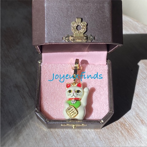JUICY COUTURE 2008 Lucky Cat Charm SUPER RARE ! Good Fortune original box - Picture 3 of 7